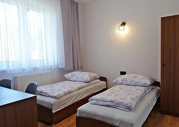 Dw Jarosze Affittacamere 3*